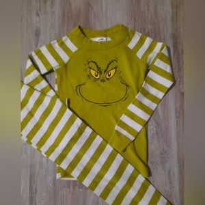 6/7 fitted grinch pjs